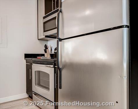 Woodward Building - Hi-Rise - 733 15th Street NW, Washington, DC  20005 - LG - 6583381